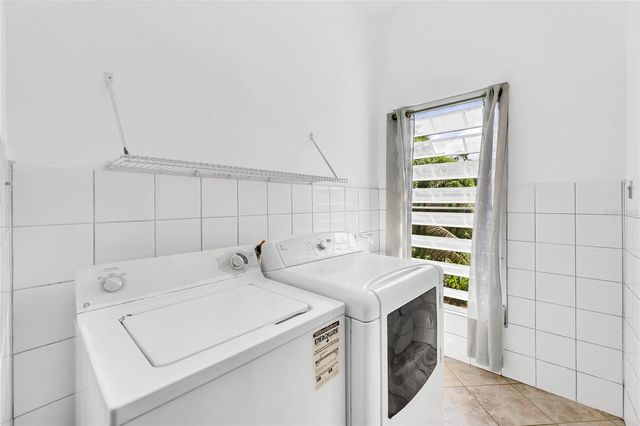 110 FREIRE CALLE RUBI, Cidra, PR 00739