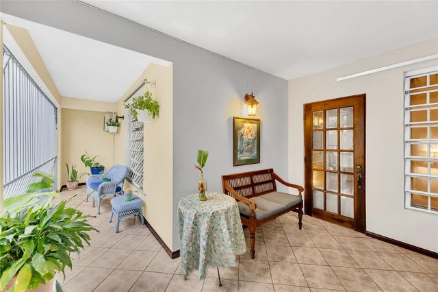 110 FREIRE CALLE RUBI, Cidra, PR 00739