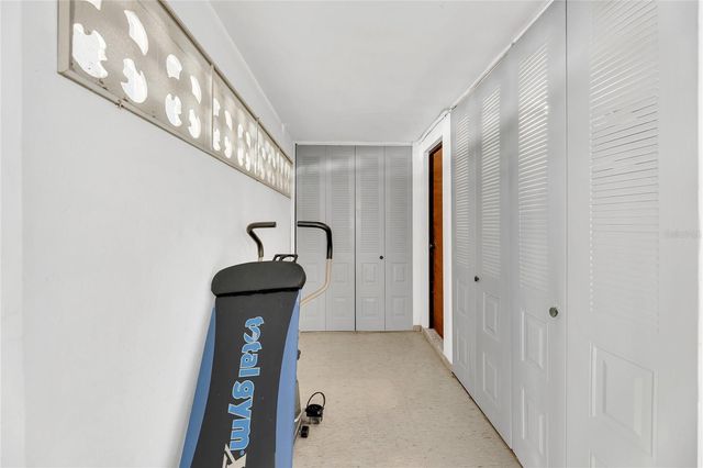 110 FREIRE CALLE RUBI, Cidra, PR 00739