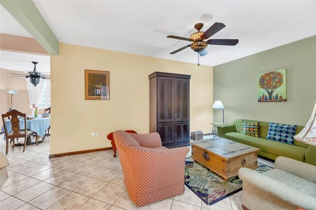 110 FREIRE CALLE RUBI, Cidra, PR 00739