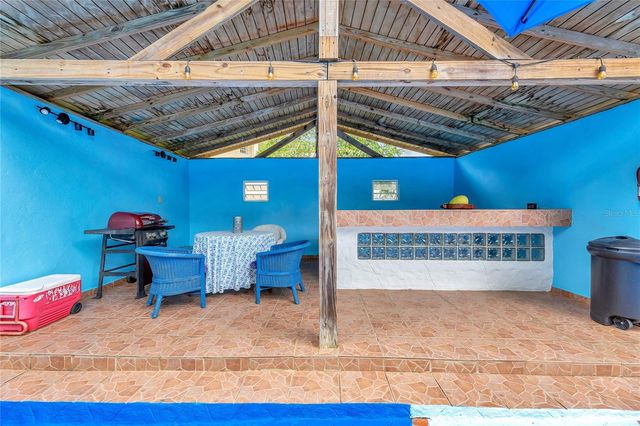 110 FREIRE CALLE RUBI, Cidra, PR 00739