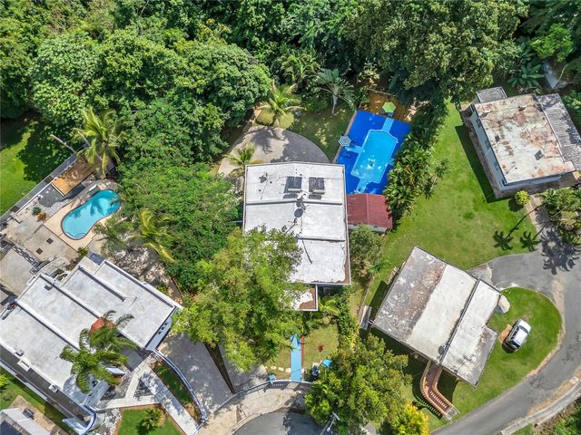 110 FREIRE CALLE RUBI, Cidra, PR 00739