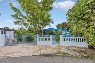 110 FREIRE CALLE RUBI, Cidra, PR 00739