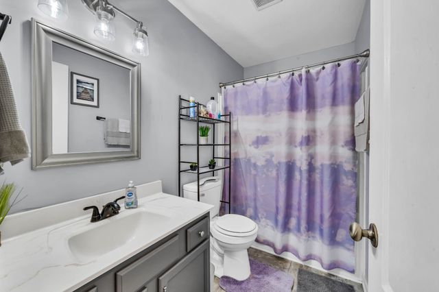1338 Loren Cir, Clarksville, TN 37042