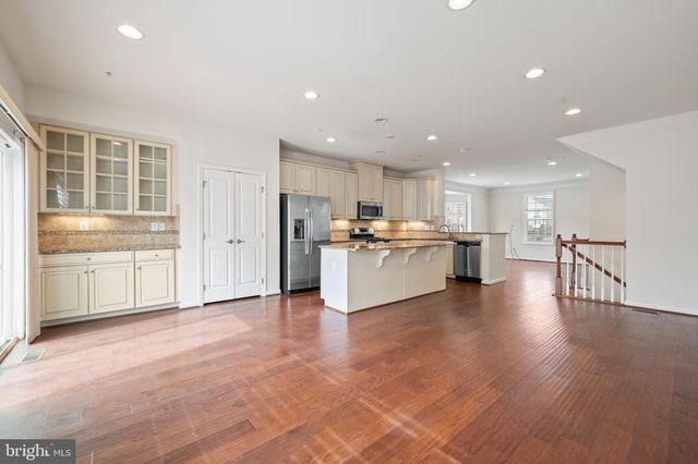 13312 WATERFORD HILLS BLVD, Germantown, MD 20874