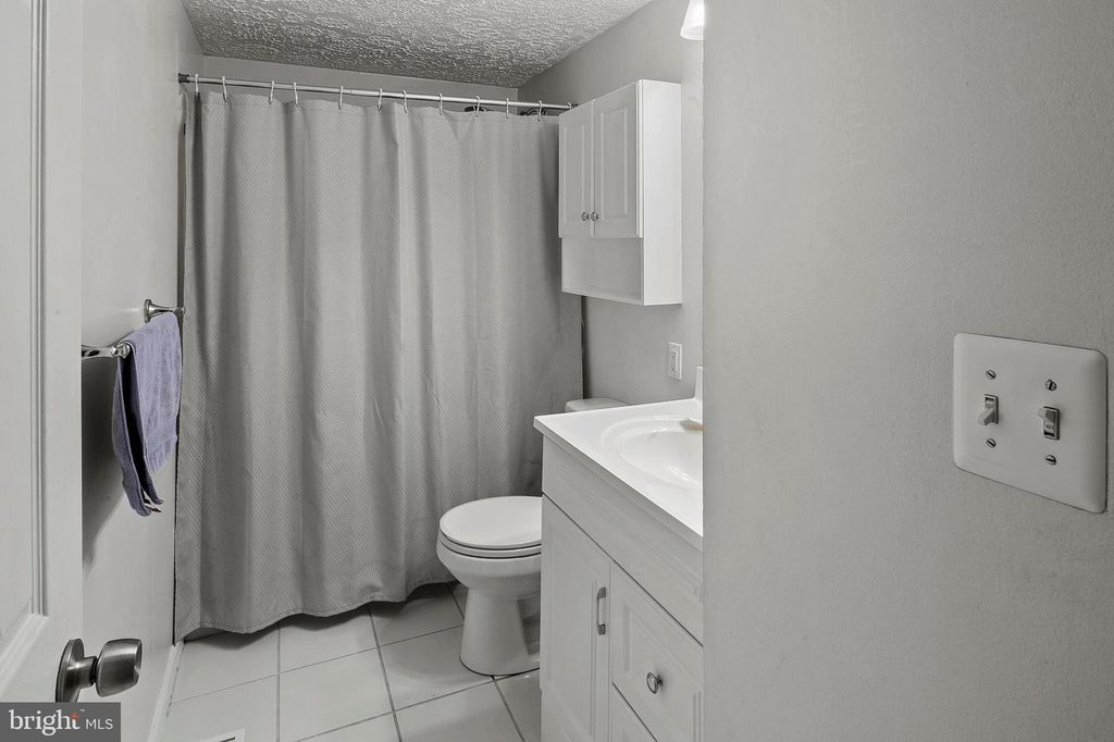 7935 ROYAL MINT PL, Pasadena, MD 21122