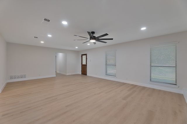 521 Headlee Street, Denton, TX 76201