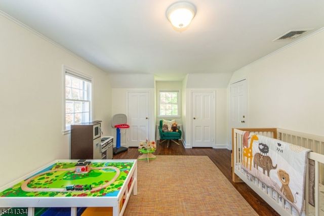 50 Parkview Ter, Summit City, NJ 07901