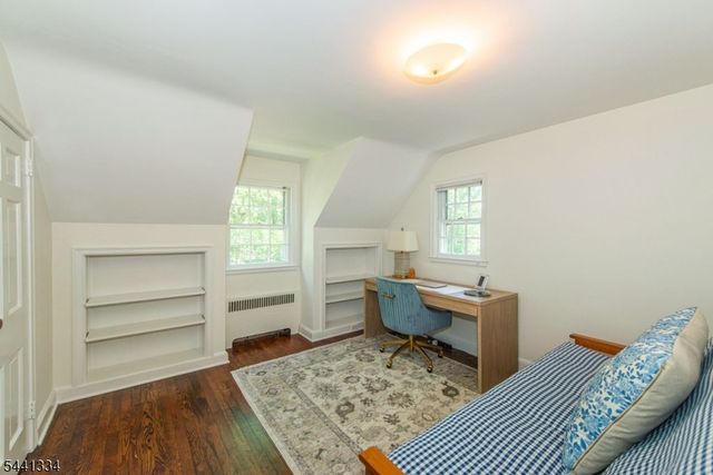 50 Parkview Ter, Summit City, NJ 07901