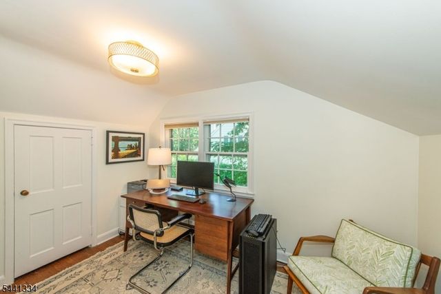 50 Parkview Ter, Summit City, NJ 07901