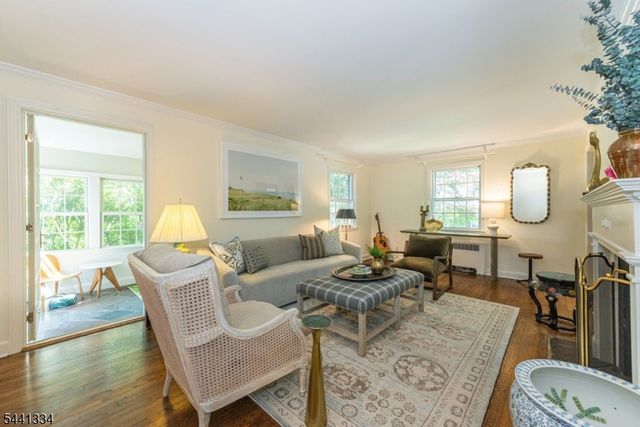 50 Parkview Ter, Summit City, NJ 07901