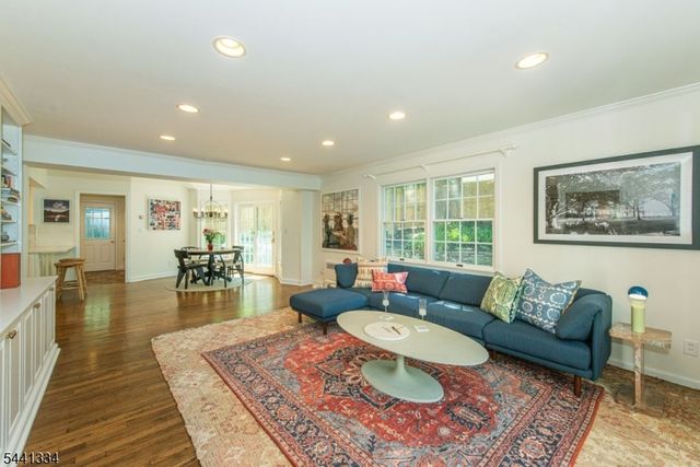 50 Parkview Ter, Summit City, NJ 07901