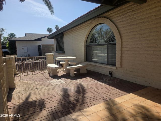 2409 E Jensen Street, Mesa, AZ 85213