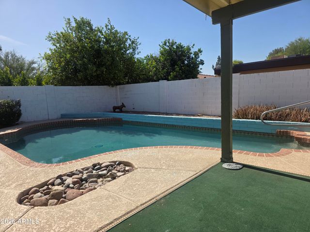 2409 E Jensen Street, Mesa, AZ 85213