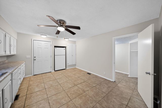 2220 8TH Avenue, Council Bluffs, IA 51501