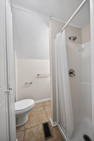 2220 8TH Avenue, Council Bluffs, IA 51501