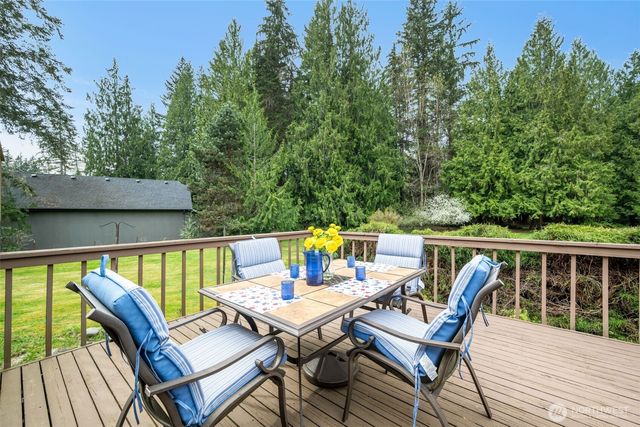 10711 90th Street NE, Lake Stevens, WA 98258