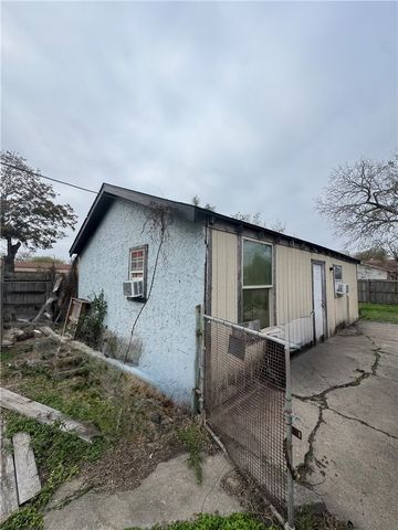 1601 15th St, Corpus Christi, TX 78404