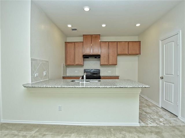 2950 Old settlers BLVD 4, Round Rock, TX 78665
