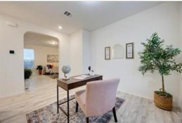 2950 Old settlers BLVD 4, Round Rock, TX 78665