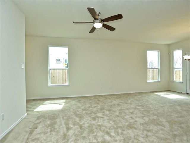 2950 Old settlers BLVD 4, Round Rock, TX 78665