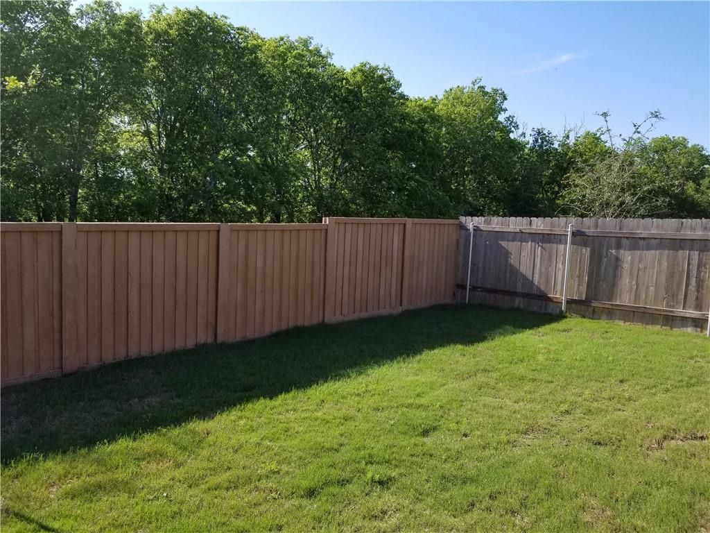 2950 Old settlers BLVD 4, Round Rock, TX 78665