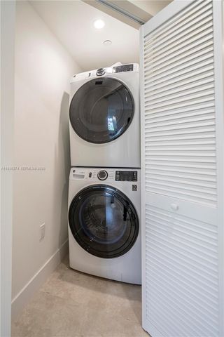 1091 Galiano St 406, Coral Gables, FL 33134