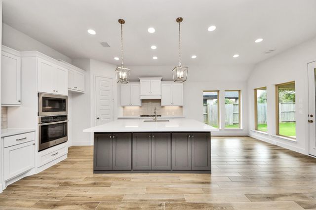 2719 Country Lane, Katy, TX 77493