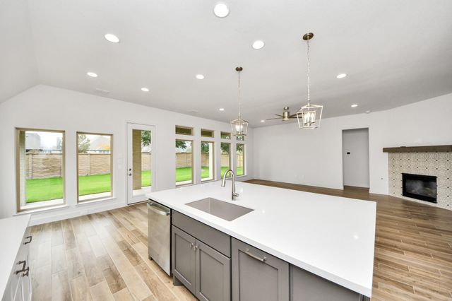 2719 Country Lane, Katy, TX 77493