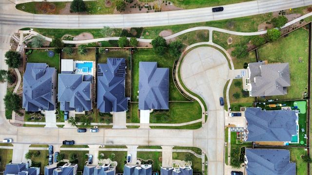 2719 Country Lane, Katy, TX 77493