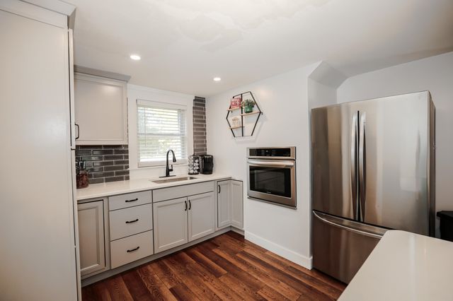 236 Drakeside Road, Hampton, NH 03842