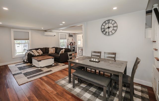 236 Drakeside Road, Hampton, NH 03842