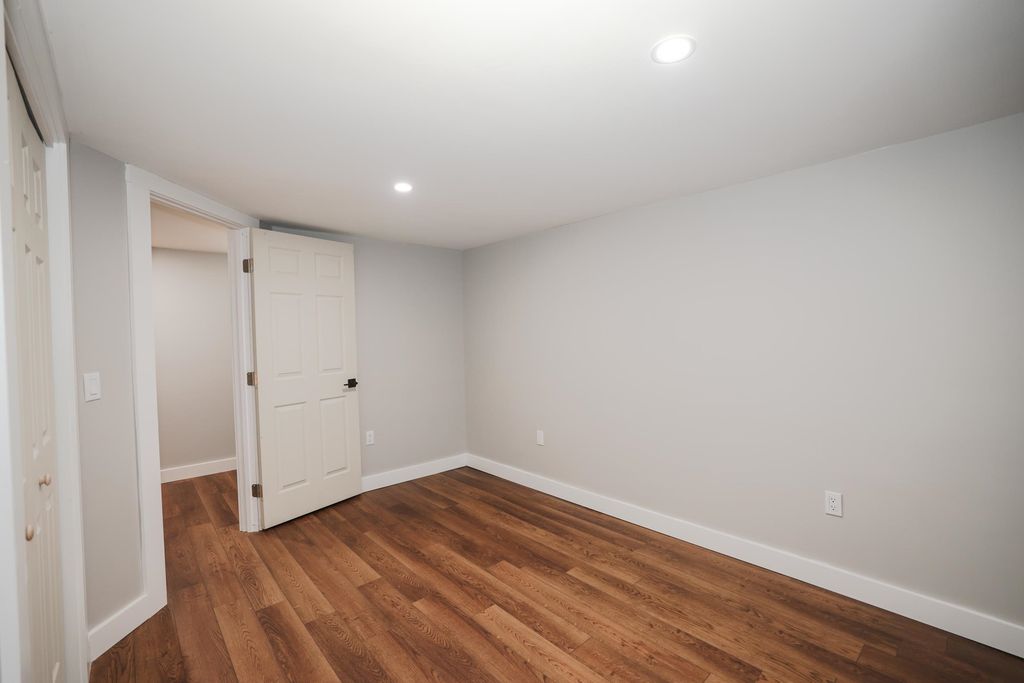 Image 21 of property listing at 236 Drakeside Road, Hampton, NH 03842