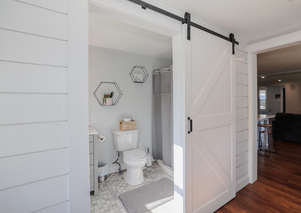 Image 25 of property listing at 236 Drakeside Road, Hampton, NH 03842