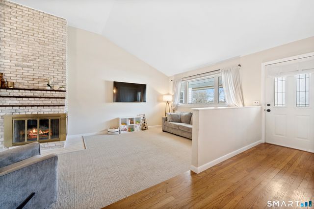 130 Wood Ridge Drive, Stamford, CT 06905