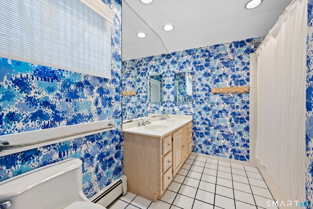 130 Wood Ridge Drive, Stamford, CT 06905