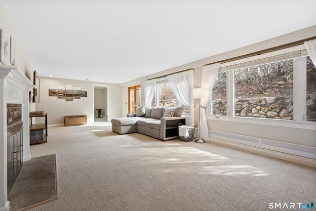 130 Wood Ridge Drive, Stamford, CT 06905