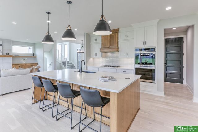 5409 N 197th Street, Elkhorn, NE 68022