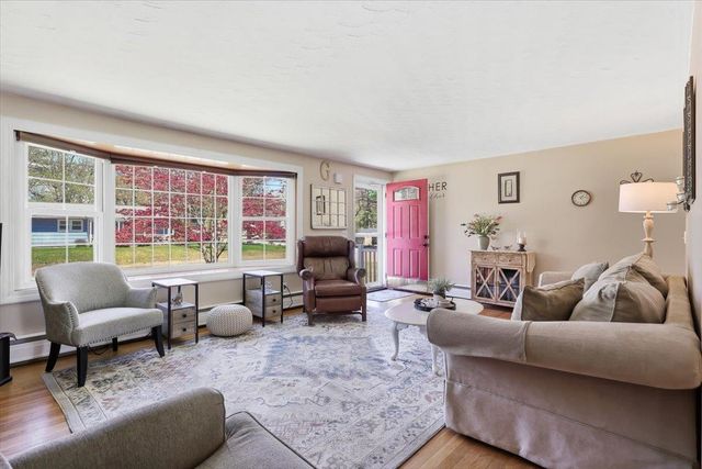 24 Souhegan Drive, Merrimack, NH 03054