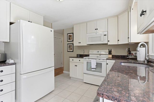 24 Souhegan Drive, Merrimack, NH 03054