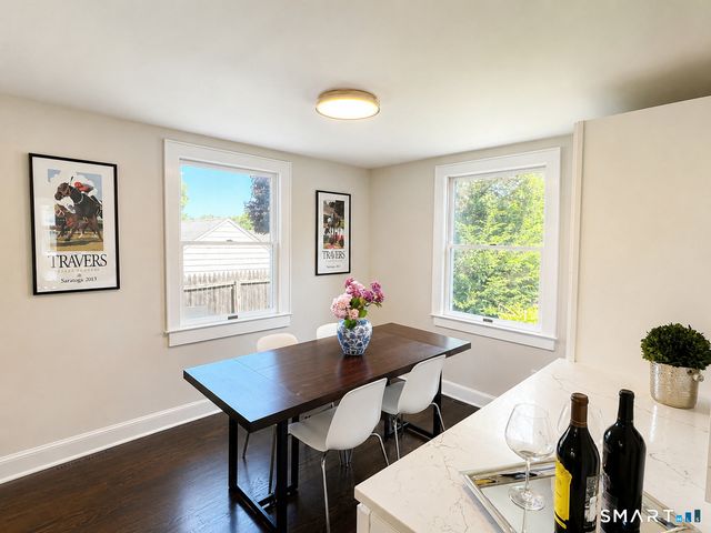 6 Hillsdale Avenue, Ridgefield, CT 06877