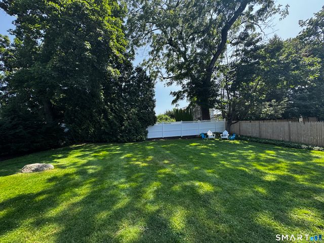 6 Hillsdale Avenue, Ridgefield, CT 06877