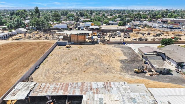 8082 Jurupa Valley Road, Jurupa Valley, CA 91752