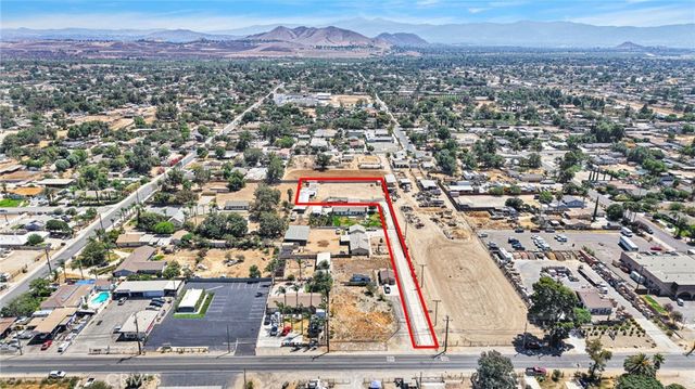 8082 Jurupa Valley Road, Jurupa Valley, CA 91752
