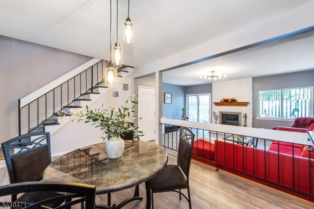 25 Chelsea Way, Bridgewater Twp., NJ 08807