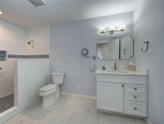 630 S Lamont, Aransas Pass, TX 78336