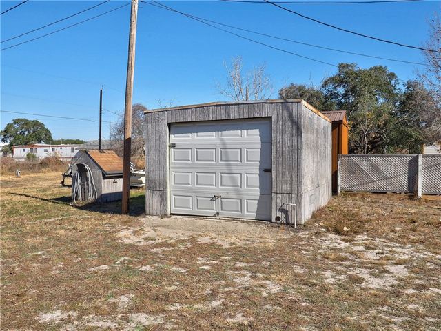 630 S Lamont, Aransas Pass, TX 78336