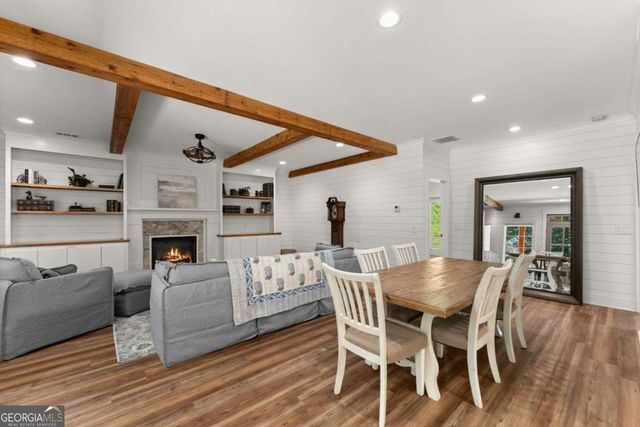 189 Peace Valley Road, Dahlonega, GA 30533