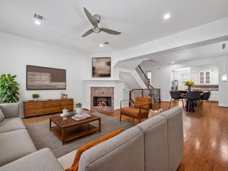 588 Bomar Street, Houston, TX 77006