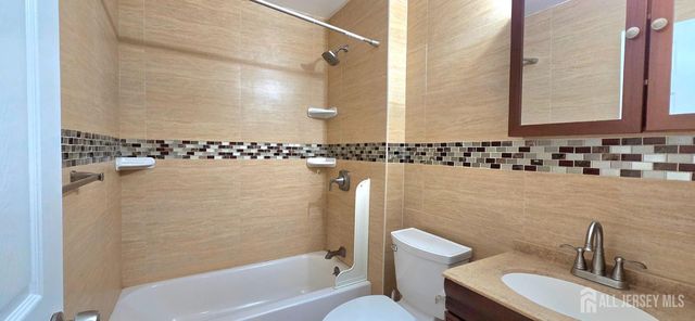 44 Azalea Court, South Brunswick, NJ 08852